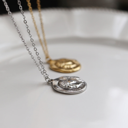 金アレ対応◇2カラー・クラシック¨M¨コインロングネックレス