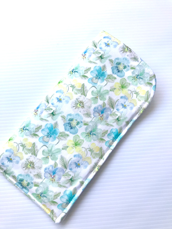 ガーゼハンカチ(LIBERTY＊シンクオブミー ピスタチオ)