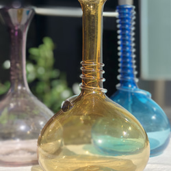 煌めくペルシャガラスの壷 【アンバー】～ペルシャの手吹きガラス～ 2枚目の画像