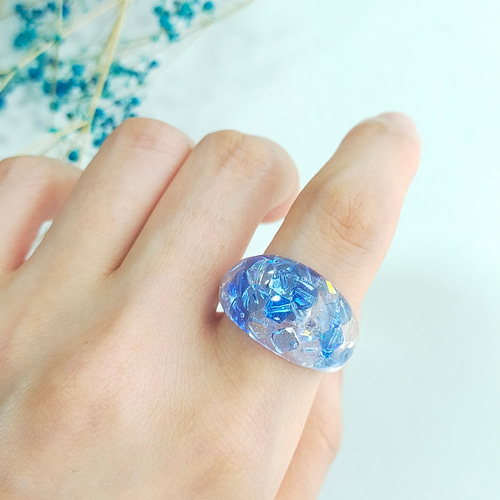 瑠璃の海 ティアドロップリング〜 指輪 キラキラ 雫 ブルー クリア
