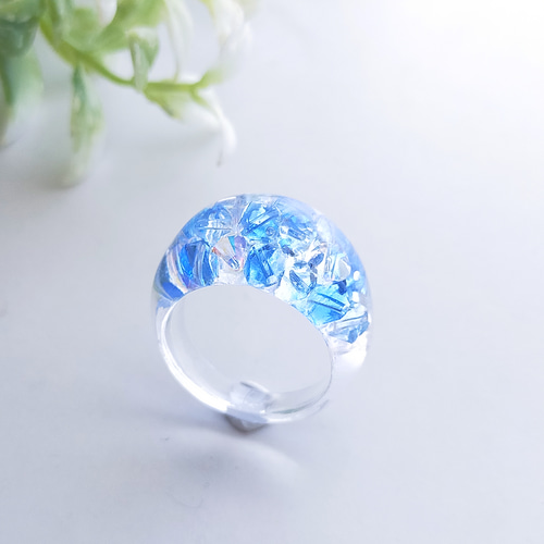 瑠璃の海 ティアドロップリング〜 指輪 キラキラ 雫 ブルー クリア
