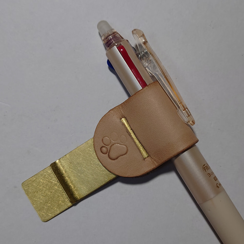 刻印無料】後付できるヌメ革ペンホルダー 牛革 真鍮 クリップ