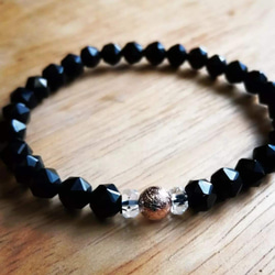 ◇新作2021◇◇マニカラン水晶レッドフラワーファントムの