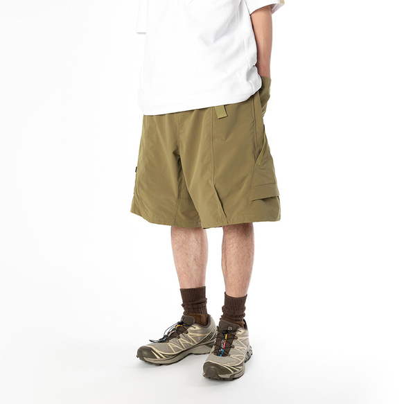 TMCAZ Loose camp shorts[Khaki]山系戶外寬松野營立體口袋輕度快幹短褲 第2張的照片