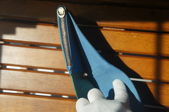 【受注製作】【送料無料】ルガトショルダーのコンパクトウォレット【琉球ブルー】革財布 琉球ブルー