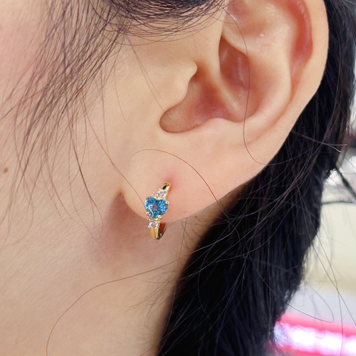 k18 アクアマリンダイヤモンドピアスハート