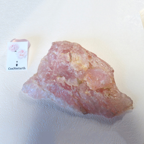 大きなローズクォーツの原石【Ⅱ】／488グラム その他置物 ConNectarth