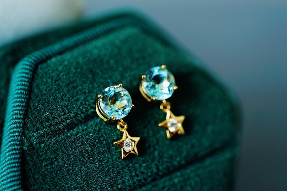 「星」K18イエローゴールド　天然アクアマリン　天然ダイヤモンド　ピアス　計1ct 和名藍玉　水宝玉 3月誕生石 2枚目の画像