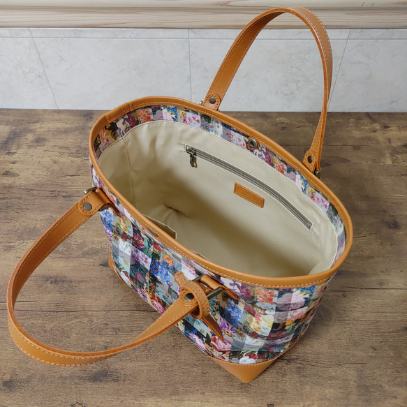 ◆数量限定◆ 革とリバティ生地のトートバッグ『アーカイブギンガム　マルチカラー』 LC-M ◆数量限定◆ LC-M TMF1941646655(15000円)