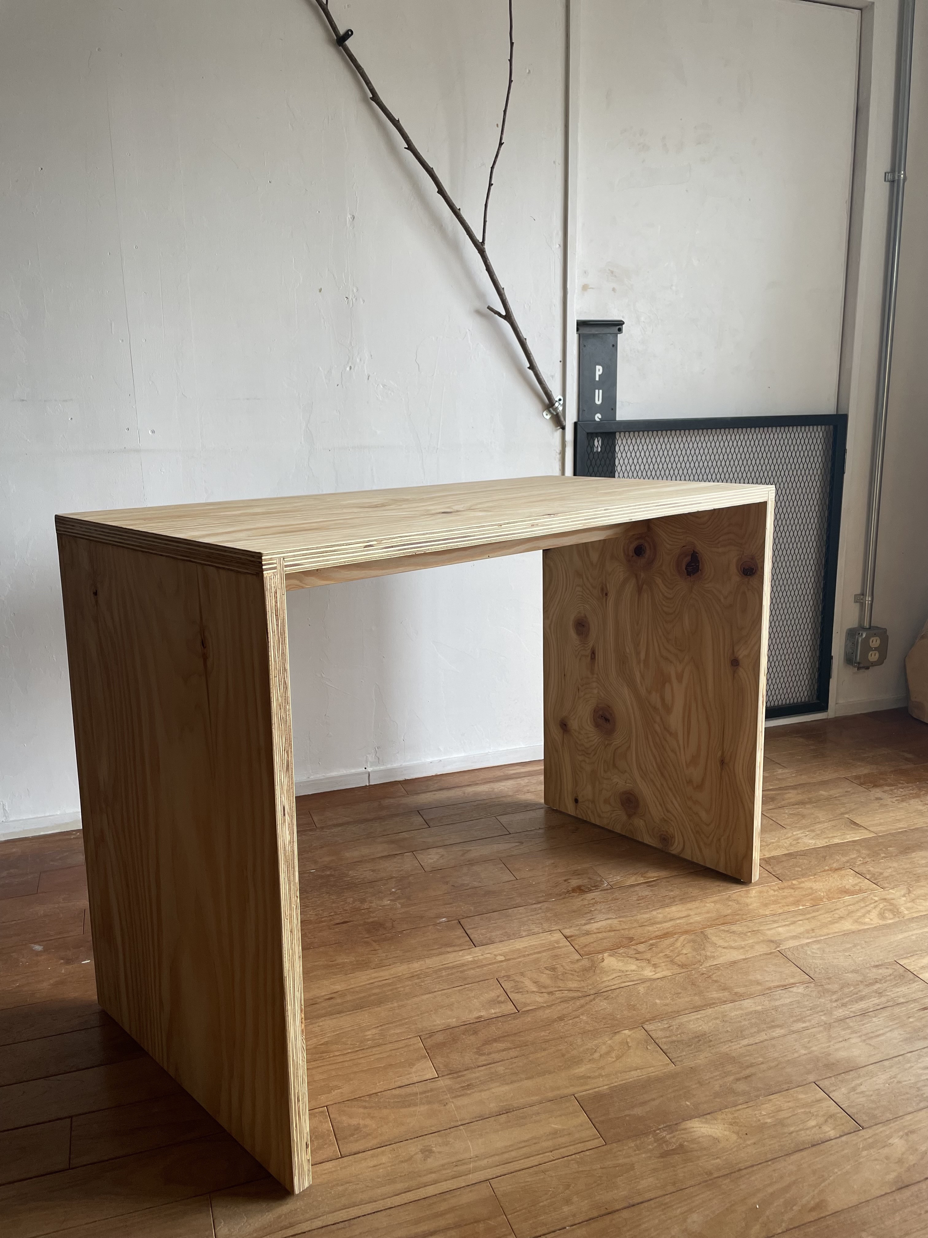 plywood desk, (コノ字型デスク)