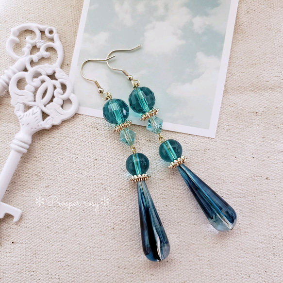 Only Blue 青いシャンデリア ロングピアス/イヤリング＊ 透明感
