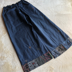 大島紬のパッチワークワイドパンツ　青亀甲　刺し子　お好みの股下丈で　着物リメイク 5枚目の画像