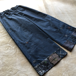 大島紬のパッチワークワイドパンツ　青亀甲　刺し子　お好みの股下丈で　着物リメイク 4枚目の画像