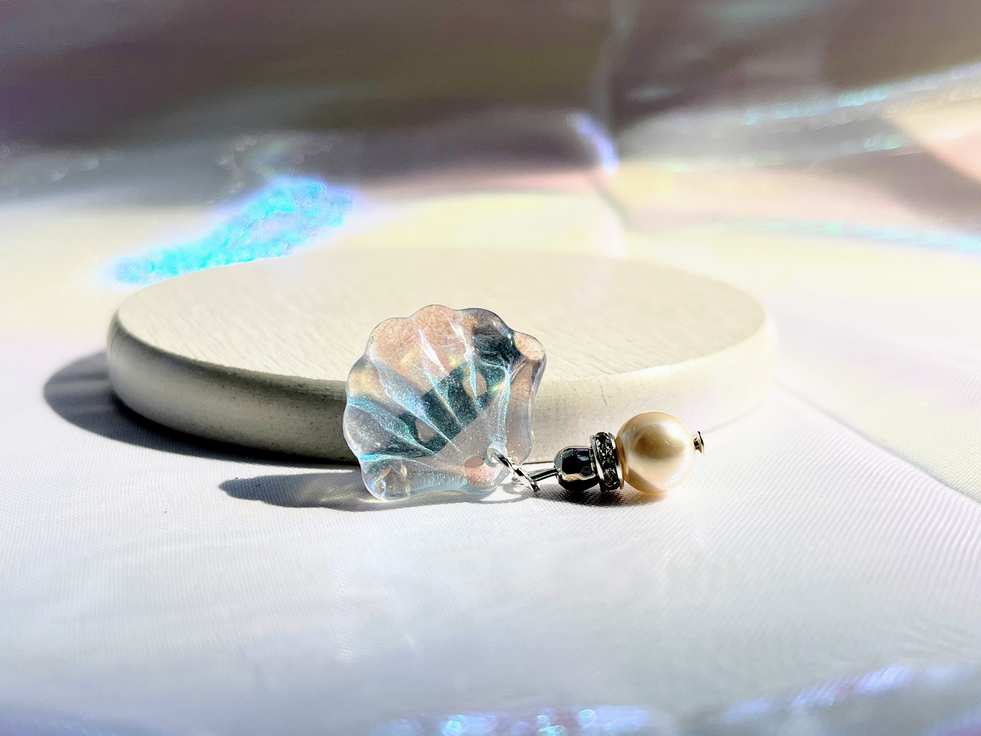 【みー様】1019.天然石　ファーボール　雪の結晶　ジャンピング猫　レジン