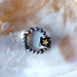 可愛らしい小さな星回紋珠さんのリング、指輪 3枚目の画像