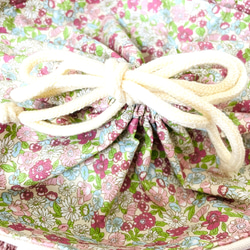 トートバッグ型（巾着タイプ）保冷保温バッグ　ランチバッグ　お弁当バッグ　ピンク　花柄 3枚目の画像
