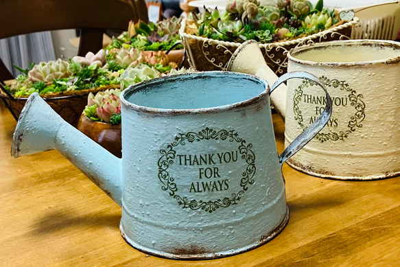 リメ缶8）特別企画中！ かわいいジョウロのリメ缶（新品のジョウロ  