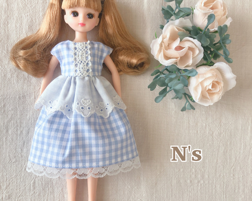 ハンドメイド　ドールワンピース　ワンピース　100cm(5T) 22cmドール用 メイド風ブルーチェックワンピース リカちゃん 服