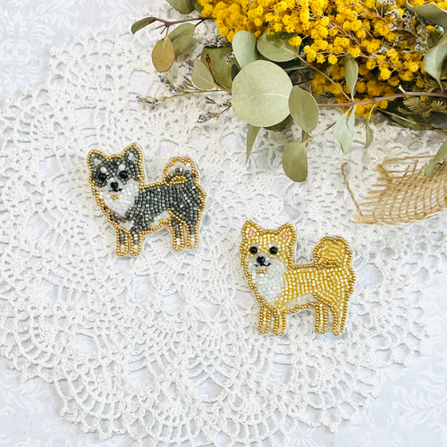 ビーズ刺繍のうちの子ブローチ・チワワ（ブラックタン） ブローチ