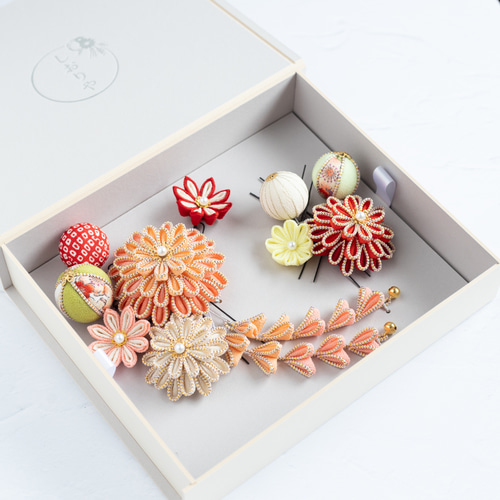 つまみ細工 髪飾り 成人式 結婚式 卒業式 七五三 753 前撮り 振袖