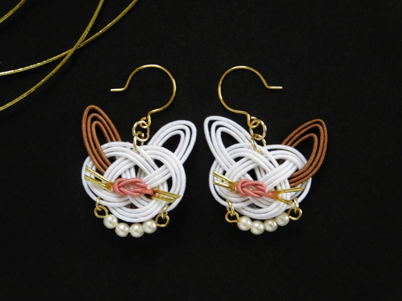 Mizuhiki 印花布貓耳環 耳朵顏色: 棕色 耳環/耳環 第5張的照片