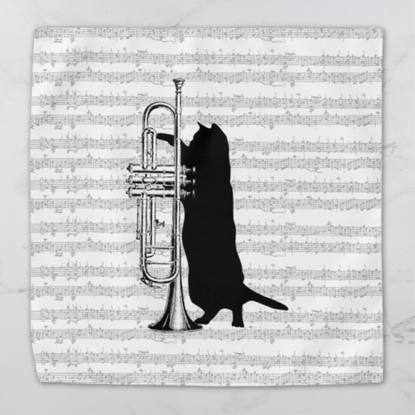 個性的 トランペットと黒猫の音楽モチーフのタオルハンカチ‍ 楽器好き