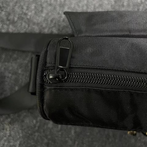 Trapstar ショルダーバッグ トラップスター ブラック 肩掛け