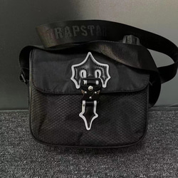 Trapstar ショルダーバッグ　【確実正規品】