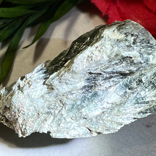 熾天使石✞.*・゜ セラフィナイト 原石 ラフストーン 天然石 東洋