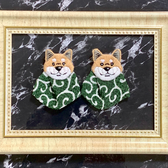 【ハイカラ/柴犬/小豆】刺繍ピアス/イヤリング 2枚目の画像