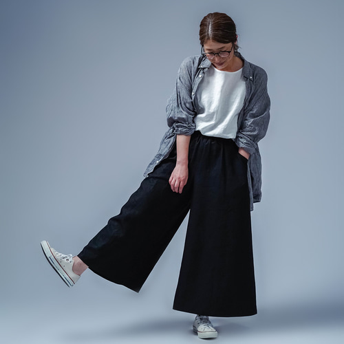 wafu入門編】数量限定！薄地で丈夫。超高密度織り ワイドパンツ / 黒色  