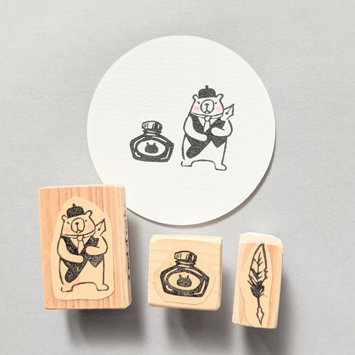 消しゴムはんこNo.75 ちびくまと絵の具筆 消しゴムはんこNo.75 ちびくまと