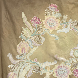 ＜送料無料＞和更紗の模様をアレンジしたスカーフ　手描き更紗＆草木染め　Batik　silk　伝統工芸 6枚目の画像