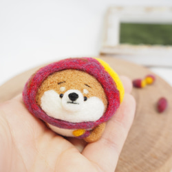 【受注製作】なりきり焼き芋のまゆ柴犬(赤柴・黒柴・白柴)　羊毛フェルト 5枚目の画像