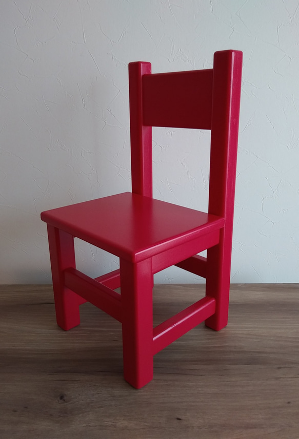 椅子赤いおしゃれな椅子