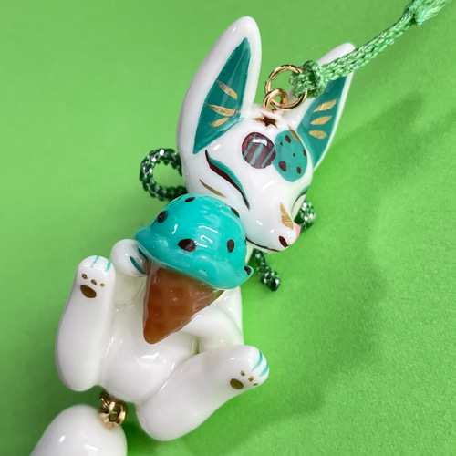 新作】チョコミント狐ストラップ 携帯ストラップ 叶きりく 通販