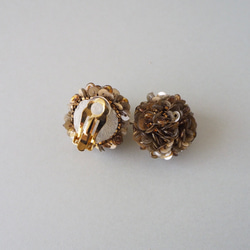 SUGAR PLUM 耳環 GOLD BROWN/高級時裝刺繡配件 第4張的照片