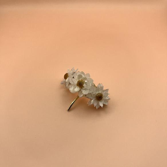 花かんざしとパールのポニーフック 1枚目の画像