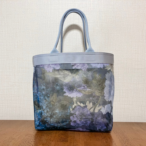 専用 トートバッグハンドメイド 転写チュールトートバッグ（花柄.ブルー） トートバッグ