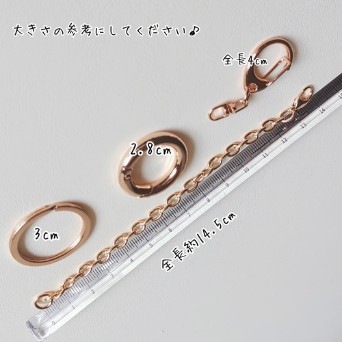みんみん♡様 20点 イニシャルキーホルダー 目が合ううさぎさんイニシャルキーホルダー ☆ギフトにも