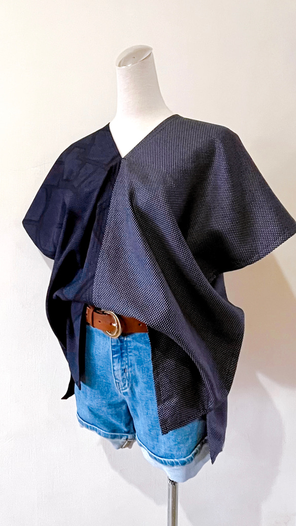 Jul’s*唯衣* 日本藍色古董布料幾何線條撞色四方衣四角衣 第5張的照片