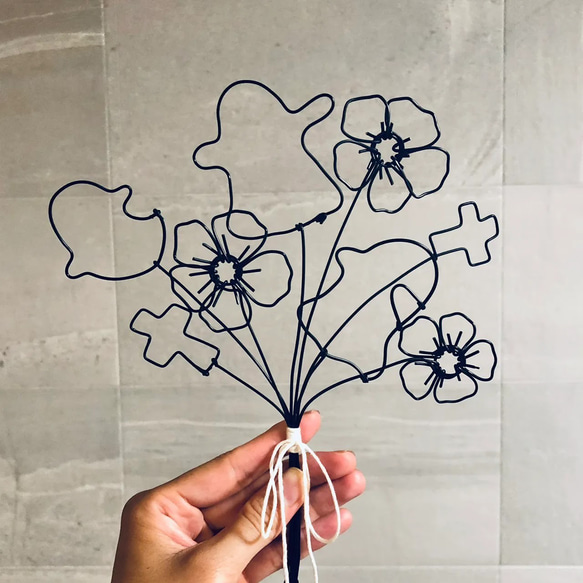 おばけとアネモネの花束　ハロウィン　ワイヤーアート 1枚目の画像
