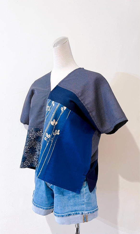 Jul’s*唯衣* 獨一無二日本傳統藍色漸層果實葉子拼接四方衣四角衣 第5張的照片