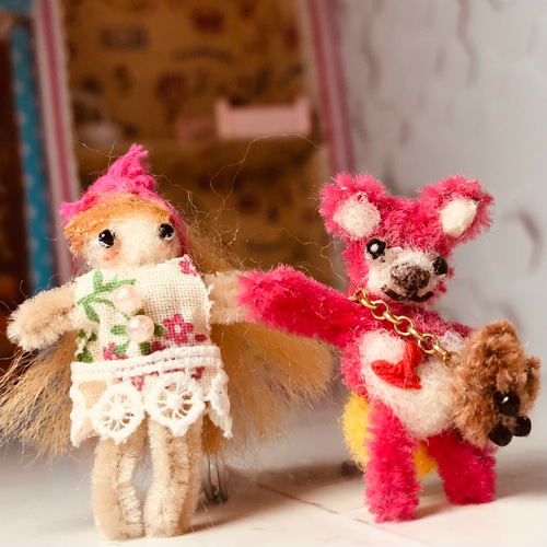 キュート♡なミニサイズの女の子とベア＊モールアート キュート♡なミニサイズの女の子とベア＊モールアート