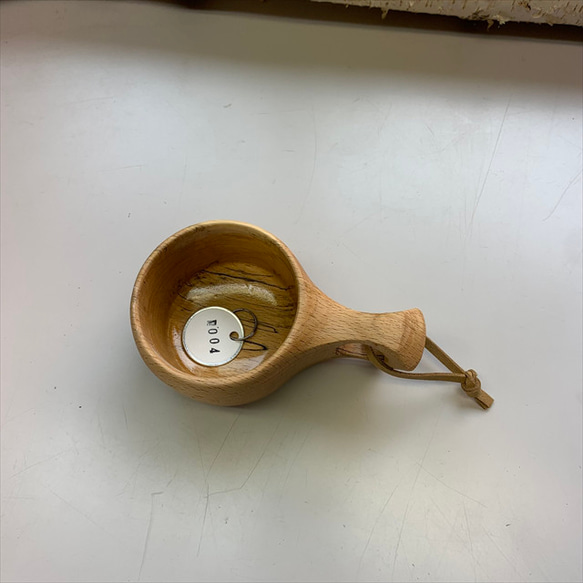 ククサ 木製マグカップ １点モノ 天然無垢のブナ/ビーチ材 内面合成漆仕上 フィンランド his-004 10枚目の画像