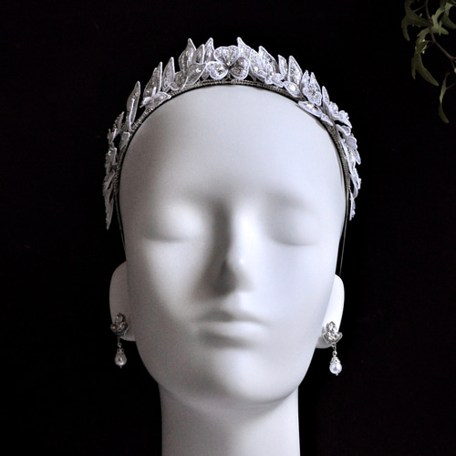 月桂樹 立体的なリーフ刺繍のヘッドピース ヘッドドレス（ウェディング