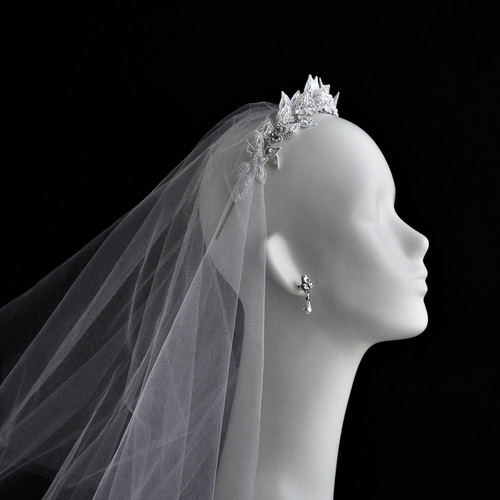 月桂樹 立体的なリーフ刺繍のヘッドピース ヘッドドレス（ウェディング