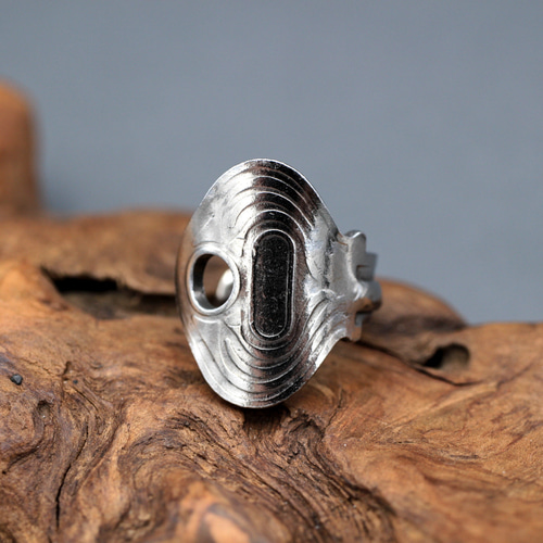 ヴィンテージの鍵をリメイクした指輪｜雷｜紳士｜ペイズリー｜アメカジ