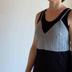 crochetニットビスチェ（ グレー ）手編み タンクトップ・キャミソール