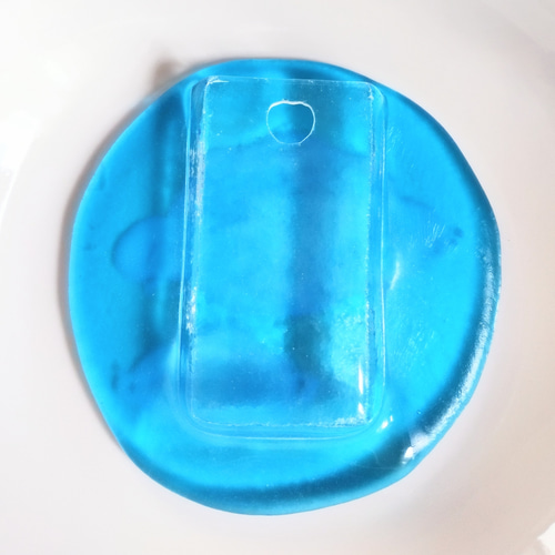 青空のガラス製壁掛け花瓶 ガラス製花入れ 花器 ガラス花瓶